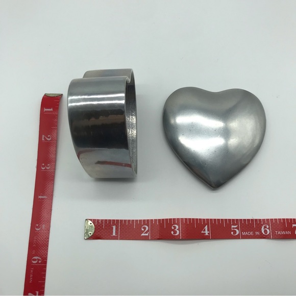 Vintage Jewelry Trinket Box Pewtarex York Silver Pewter Heart Shaped Keepsake - Picture 12 of 14